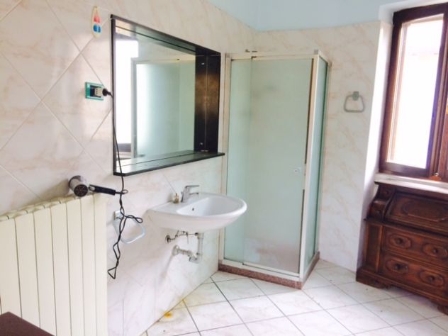 Ampia casa centralissima che si affaccia su corte interna - Foto 10