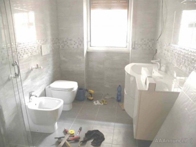 ristrutturazione bagno Napoli 2.500 - Foto 2
