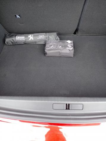 Peugeot 208 PureTech 75 Stop&Start 5 porte Active - Foto 6