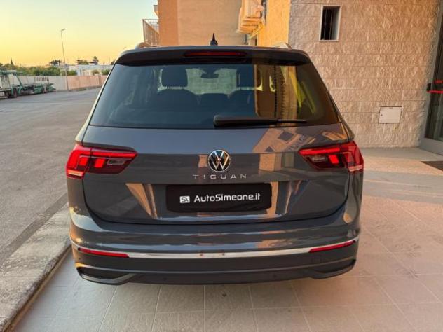 VOLKSWAGEN Tiguan 2.0 TDI 150 CV SCR DSG Life rif. 24072962 - Foto 6