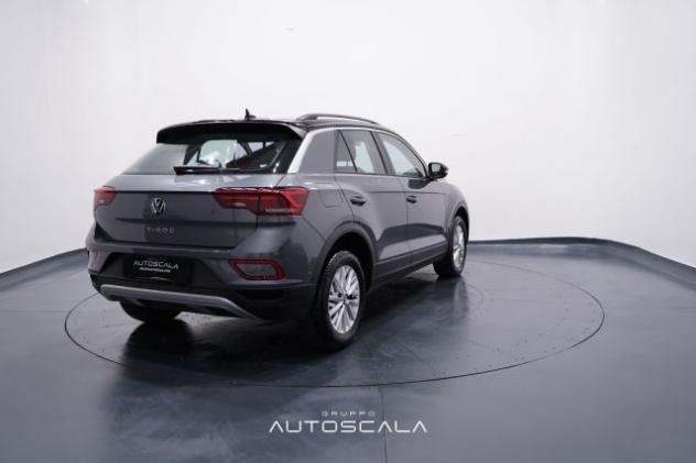 VOLKSWAGEN T-Roc 2.0 TDI SCR 150cv DSG Life rif. 24185967 - Foto 6