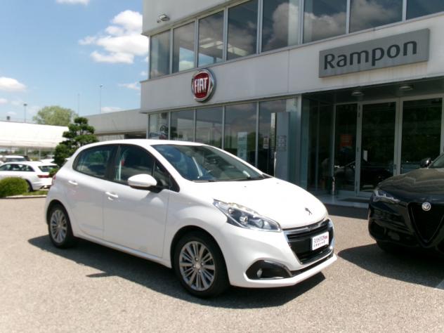 Peugeot 208 1.4 HDi 75 cvActive - Foto 6