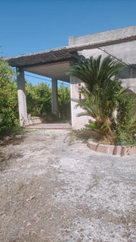 Villa da ristrutturare in paese con 5700 mq di giardino . - Foto 5