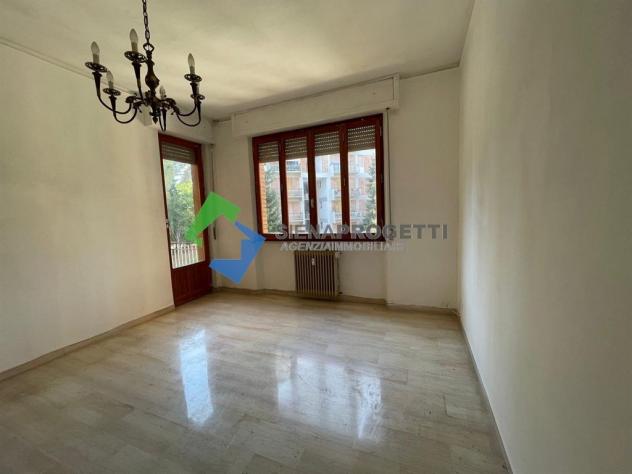Via Perfetti a Siena. Grande Quadrilocale da 130 mq , 3 camere, 2 bagni, con Box e Posto Auto! - Foto 5