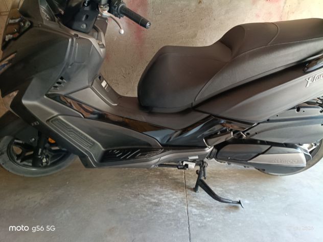 Scooter Kymco Xtown 300 I - Foto 2