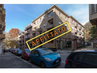 Appartamento di 130 m² con 4 locali in affitto a Torino