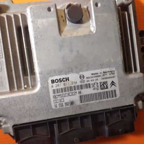 ECU CENTRALINA MOTORE PEUGEOT 307 1.6 DIESEL 9655698280 0281011234 - Foto 2