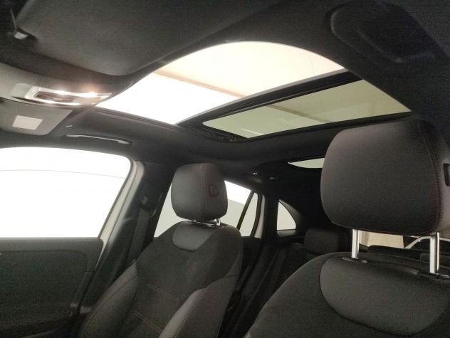 Mercedes-Benz GLA GLA 200 d AMG Line Prem - Foto 8