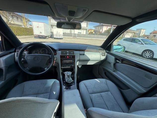 Mercedes Classe E 200 Elegance W210 Benzina Ottime Condizioni - Foto 10