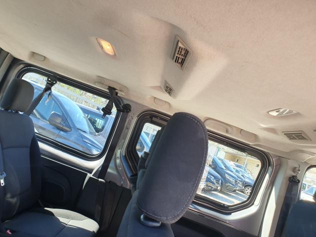 Renault Trafic T27 2.0 dCi 145CV PC-TN Zen Energy - Foto 3