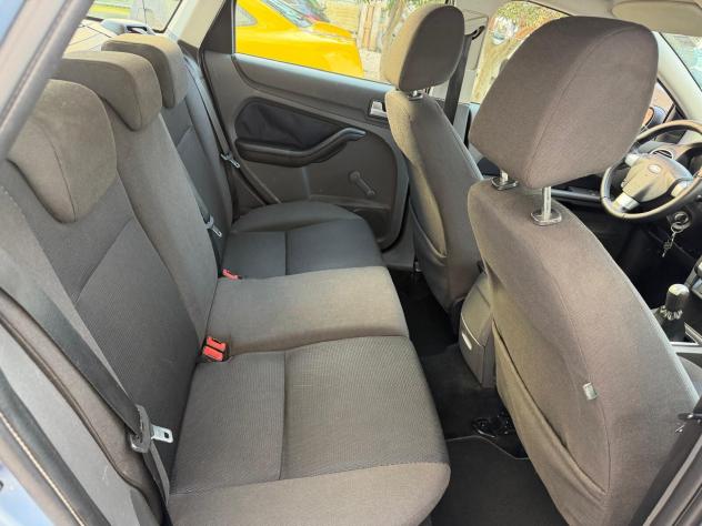 Ford Focus C-Max 1.6 TDCi (90CV) S.W.-2007 - Foto 7