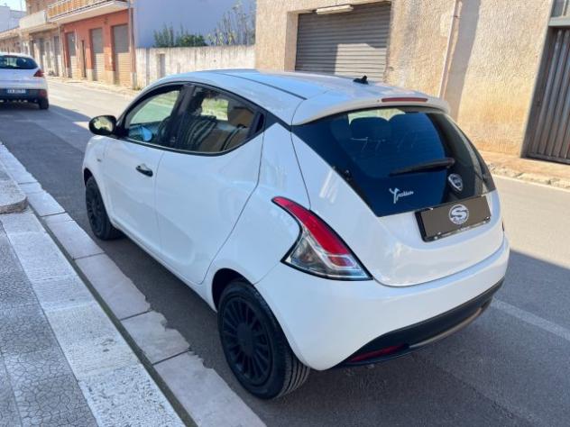 LANCIA Ypsilon 1.2 69 CV *Black Edition* rif. 23830881 - Foto 6