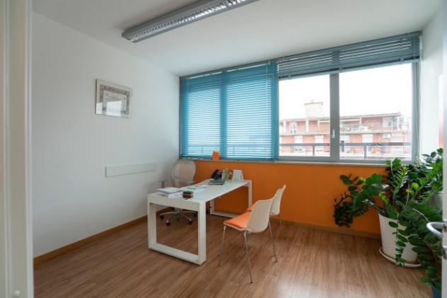 Palazzo / Stabile di 3280 m² con più di 5 locali in vendita a Milano - Foto 10