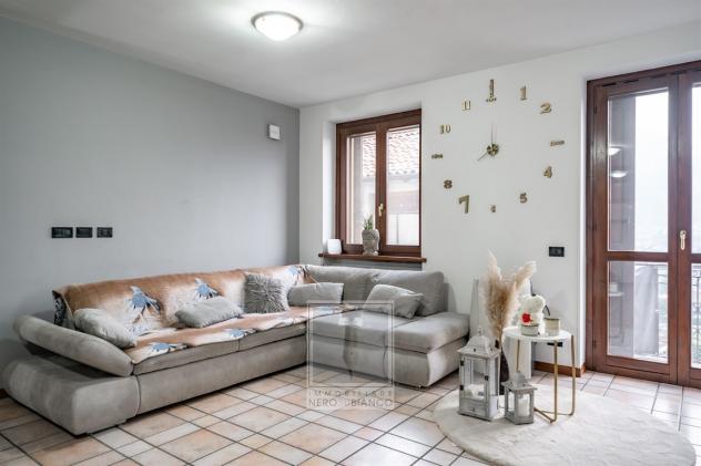 PORZIONE DI CASA VISTA LAGO A OLGINATE - Foto 16