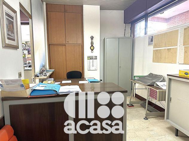 NEGOZIO IN AFFITTO NEL CENTRO CITTA' - Foto 4