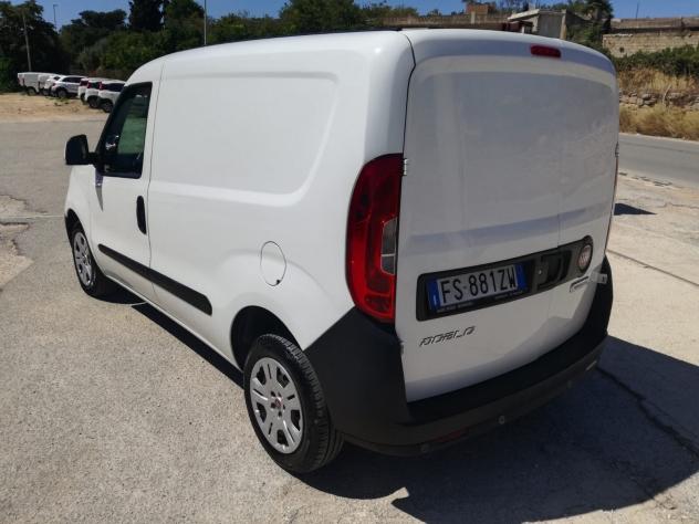 Fiat Doblo Dobl1.6 MJT 105 CV PC TN Cargo SX - Foto 3
