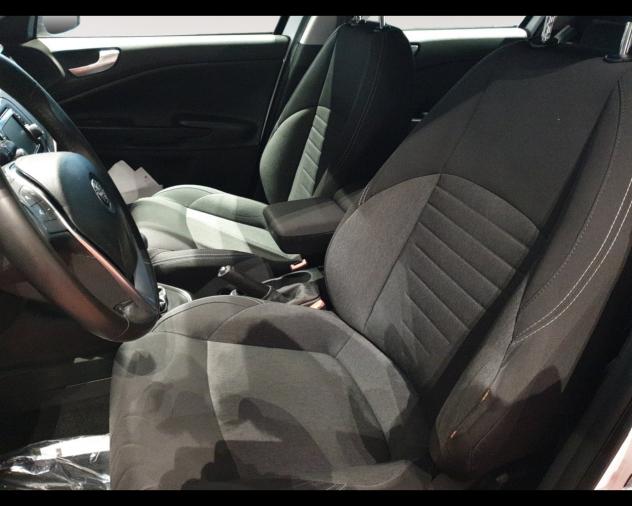 Alfa Romeo Giulietta (2010) 1.4 Turbo 120 CV - Foto 9