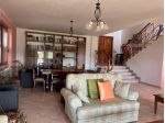 Agropoli, C.da Difesa, villa di circa 400 mq con terreno di un ettaro