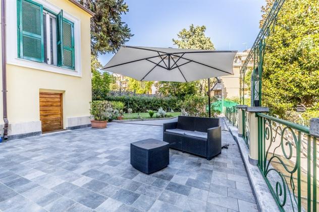 Bellissima Villa Liberty nel Cuore di Città Giardino, a Reddito - Foto 10