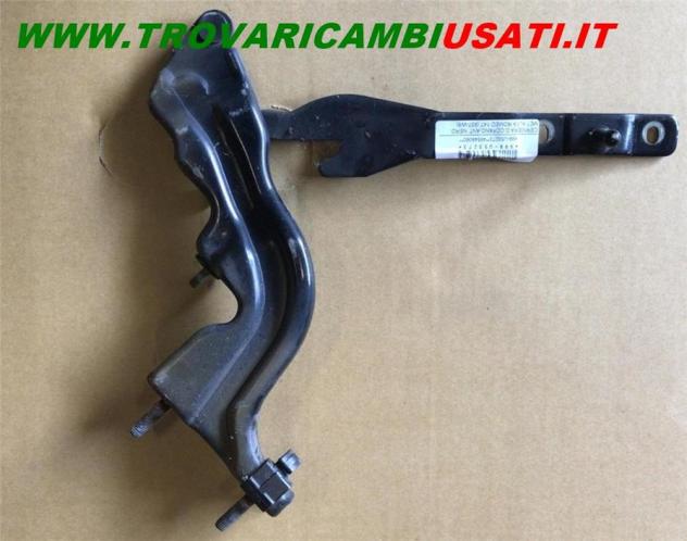 CERNIERA S.COFANO ANT. NERO MET. ALFA ROMEO 147 (937-W8)  Carrozzeria  Lamierati esterni  Cofano  Cerniera cofano  ALFA ROMEO - 147 - 01-08-2000 - 01-