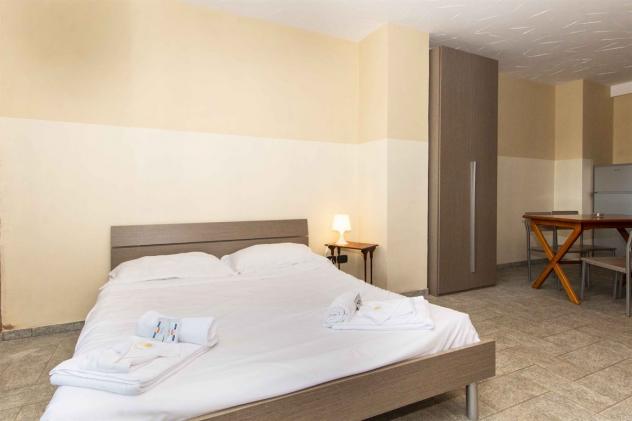 SAUZE D'OULX AFFITTIAMO GRAZIOSO MONOLOCALE CON VERANDA - Foto 3