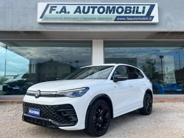 VOLKSWAGEN Tiguan 2.0 TDI 150 CV DSG R-Line Plus NAZIONALE*PANORAMA rif. 23936257