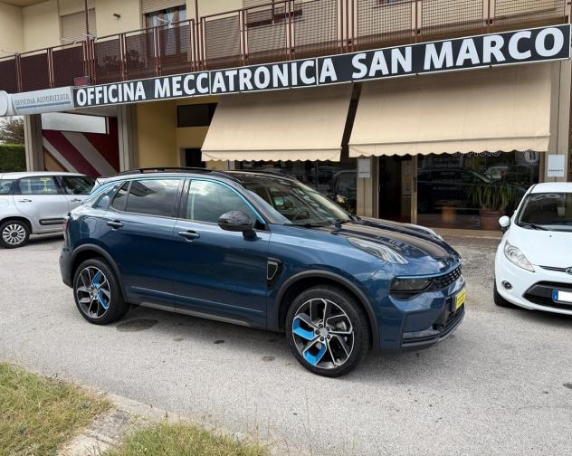 Lynk & Co 01 1.5 td phev auto