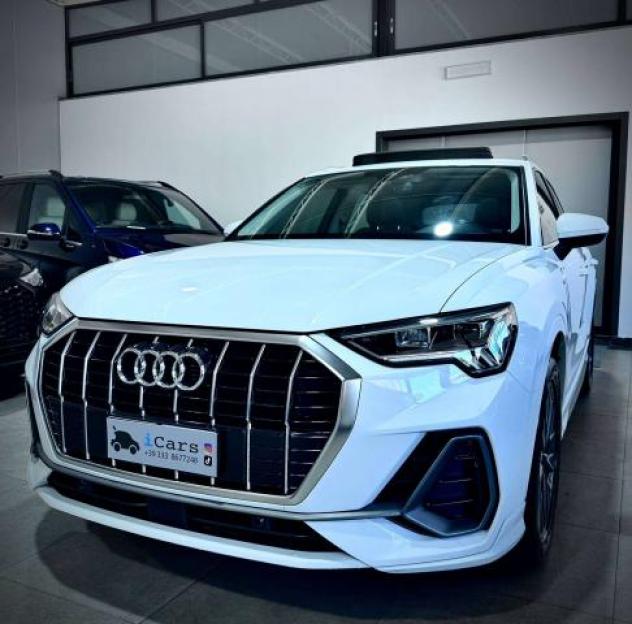 Audi Q3 35 2.0TDI 150CV S-Tronic S-Line - Foto 2