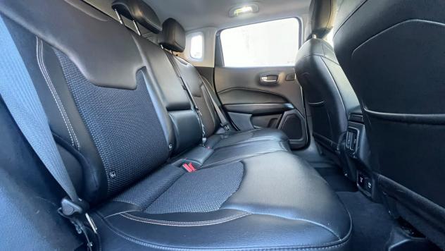 Jeep Compass 2.0 Multijet II aut. 4WD Limited - Foto 8