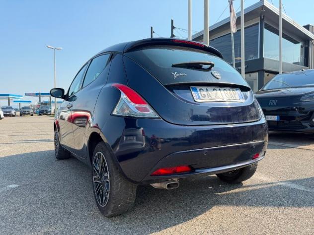LANCIA Ypsilon 3ª serie Ypsilon 1.2 69 CV 5 porte GPL Ecochic Gold - Foto 6