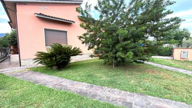 Villa in vendita a Lammari - Capannori 180 mq Rif: 1442289