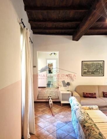 Orvieto centro - Appartamento al primo piano con balcone e locali accessori in vendita nel centro storico di Orvieto - Foto 3
