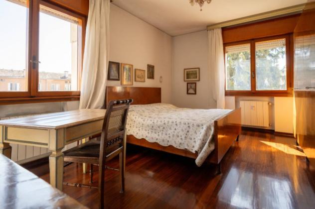 Appartamento di 155 m² con 5 locali e box auto in vendita a Venezia