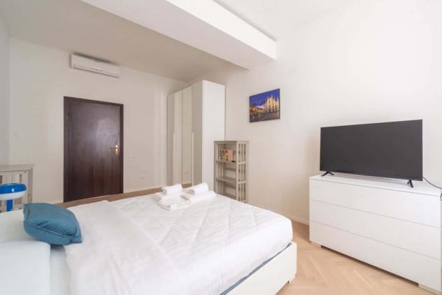 Charming 2-Bedroom Apartment in Milanese Building - Foto 3