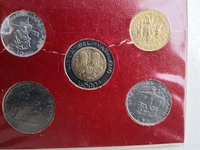 Numismatica e filatelia Città del Vaticano anni '80. - Foto 4