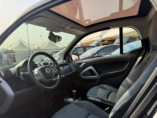Smart ForTwo 1000 52 kW couplimited two - Foto 6