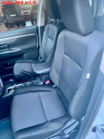 MITSUBISHI Outlander 2.2 DI-D 4WD AUT. 7p. DISTRIBUZIONE NUOVA rif. 23741004 - Foto 7