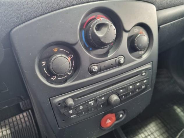 RENAULT Clio 1.2 16V 5 porte GPL Dynamique rif. 24079485 - Foto 9