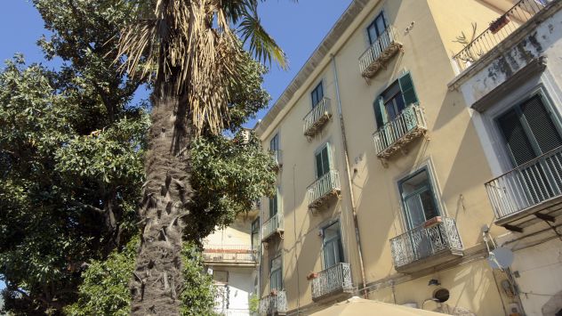 PRESTIGIOSO APPARTAMENTO NEL CUORE DI SALERNO