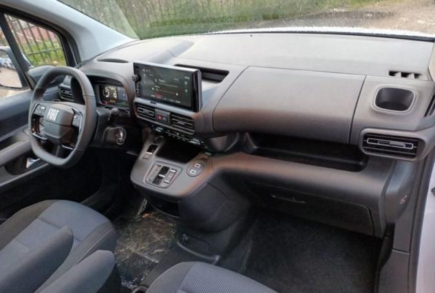 FIAT Doblò 1.5 BlueHdi 130CV PL Combi N1 automatico - Foto 7