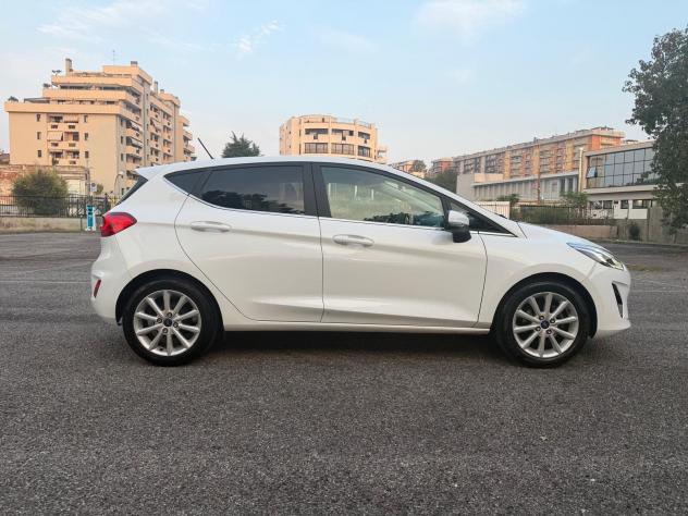 Ford Fiesta 1.5 TDCi 5 porte Vignale - Foto 5