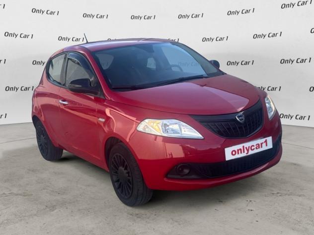 Lancia Ypsilon Ypsilon 1.0 firefly hybrid Silver Plus s&s 70cv