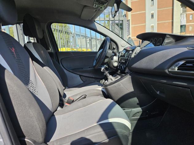 Lancia Ypsilon Ypsilon 1.2 8v Elefantino ecochic Gpl 69cv my14 - Foto 10