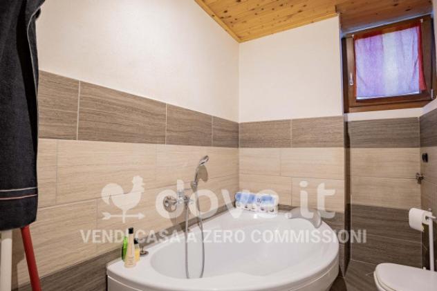 Casa indipendente di 315 m² con 5 locali in vendita a Cuvio - Foto 10