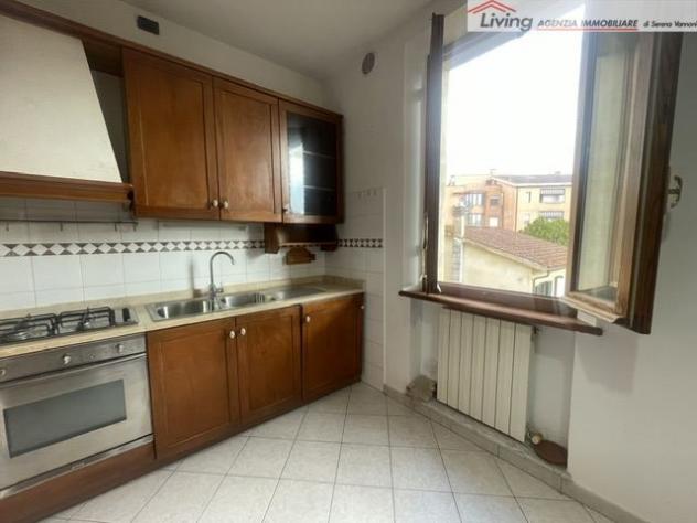 Appartamento 4 locali - Rif. V895 - Foto 4