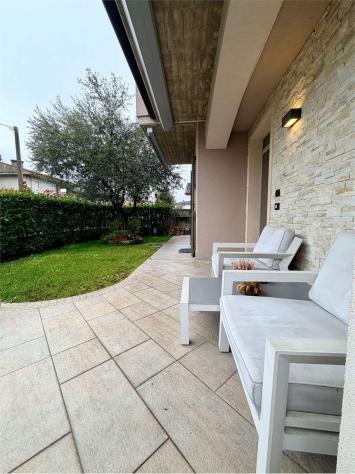 V005370 - VILLA ANGOLARE IN CLASSE A2 CON GIARDINO! - Foto 7