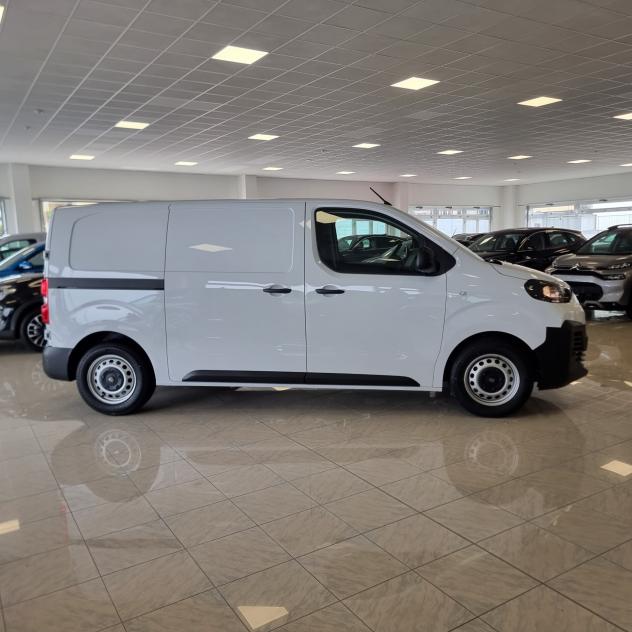 FIAT SCUDO VAN M 2.2 Diesel 150cv 3 Posti - Foto 4