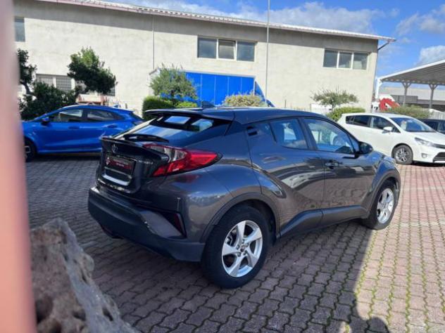 TOYOTA C-HR 1.8 Hybrid E-CVT Business rif. 23833956 - Foto 4
