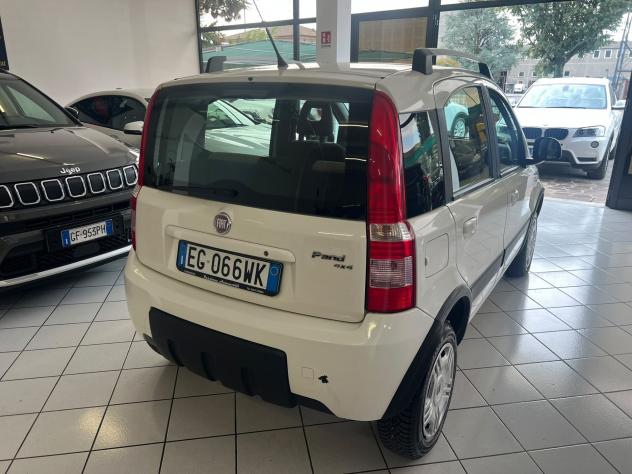 Fiat Panda 1.3 MJT 16V DPF 4x4 Climbing - Foto 4
