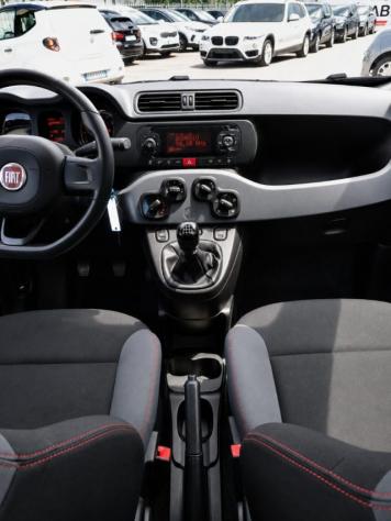 FIAT Panda Hybrid 1.0 S&S 69 Cv Neo Patentati rif. 23989898 - Foto 10